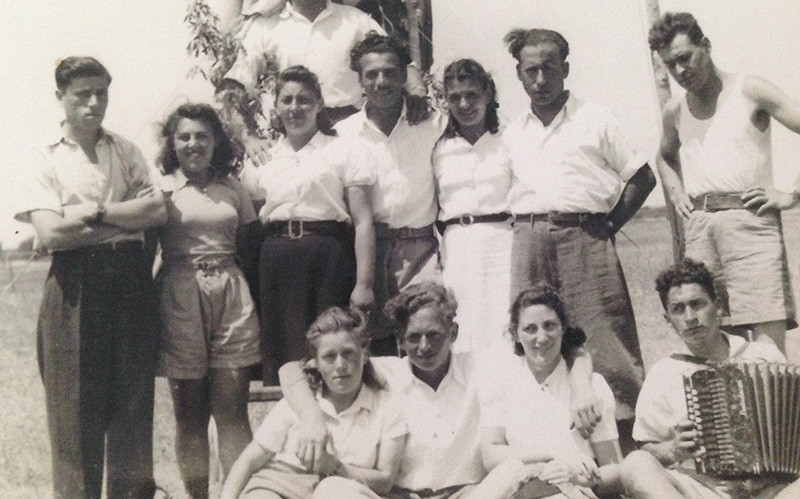 Zionist group photo